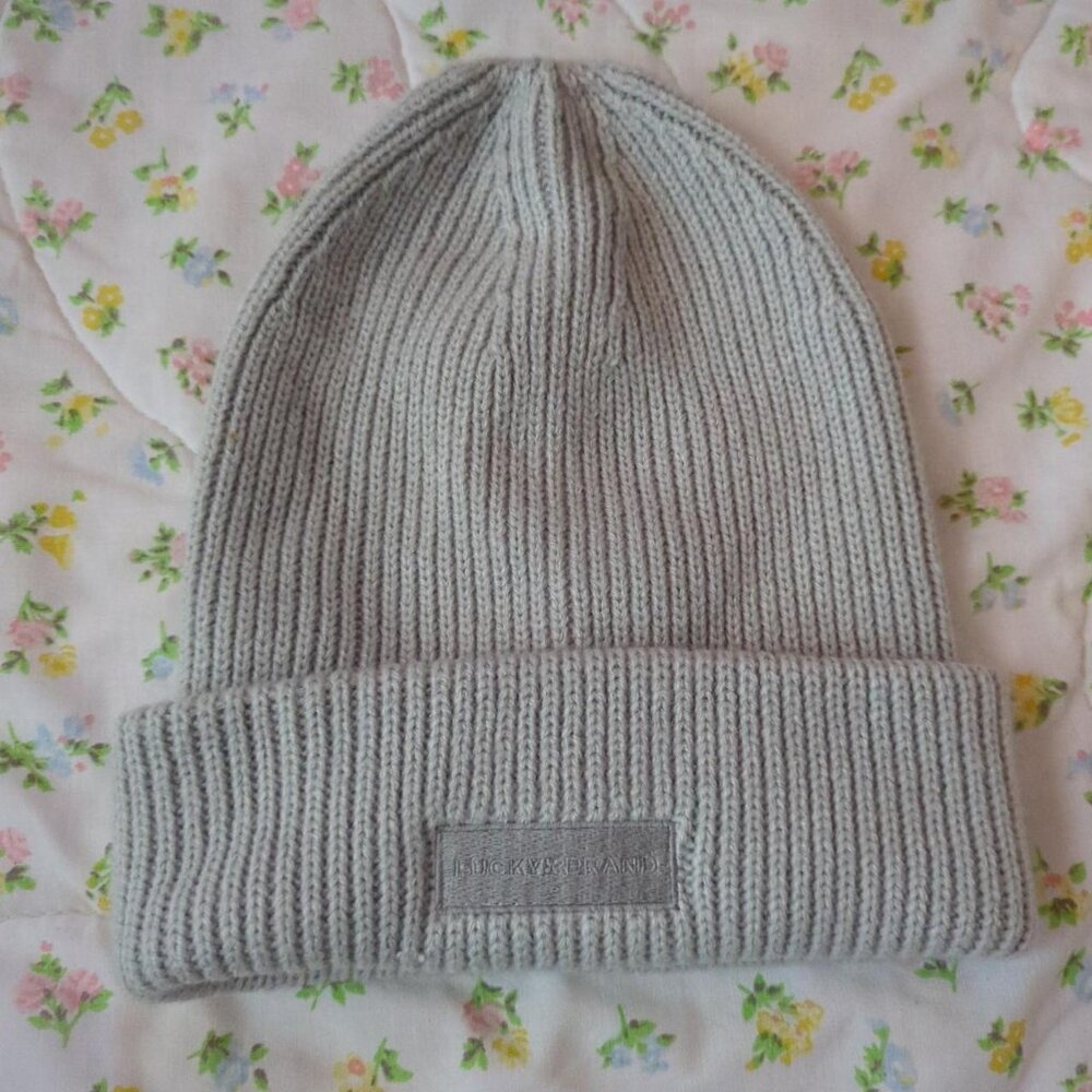 Dusty blue lucky brand beanie